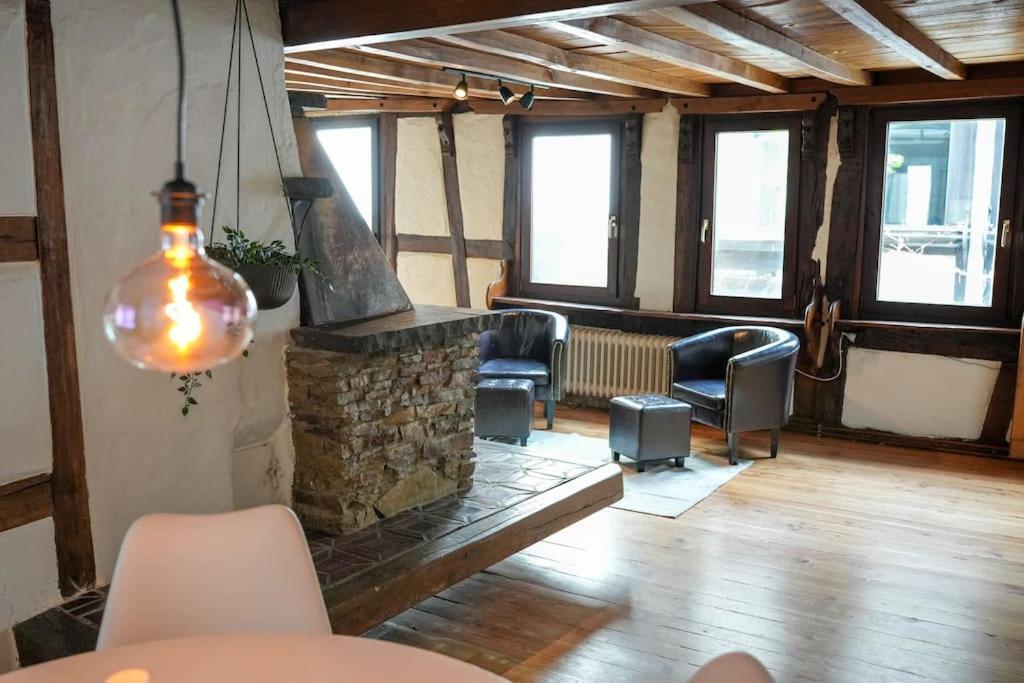 Charmante Fachwerk Wohnung Mit Terrasse In Der Altstadt Koblenc Exteriér fotografie
